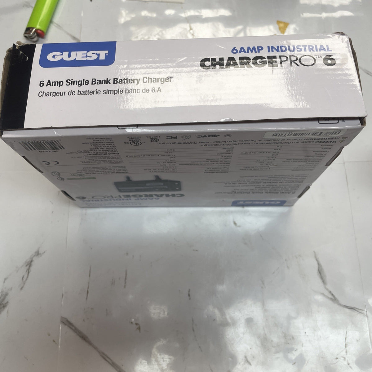 GUEST CHARGE PRO 6 AMP INDUSTRIAL / MARINE/ BATTERY CHARGER 1 BANK 12V ON BOARD