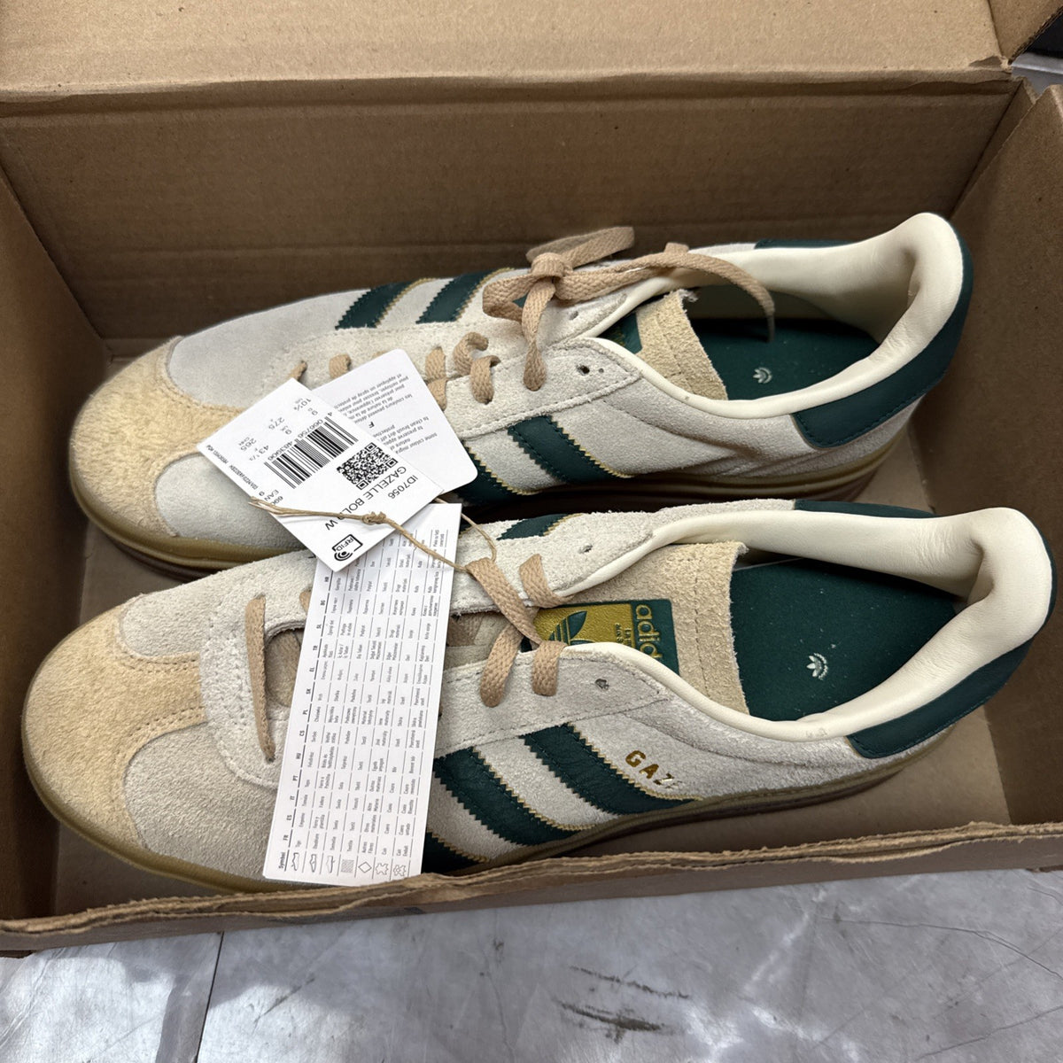 Adidas Gazelle Bold Collegiate Green - 7.5 Women’s