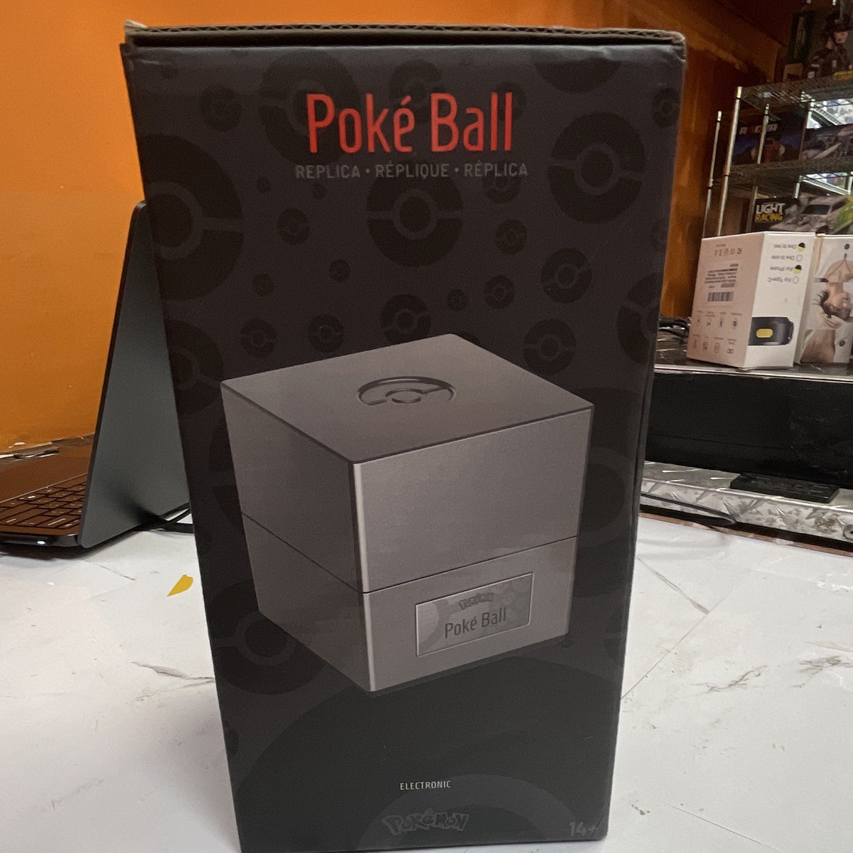 The Wand Company Pokémon Poké Ball Replica Electronic Touch-Illuminated, #d