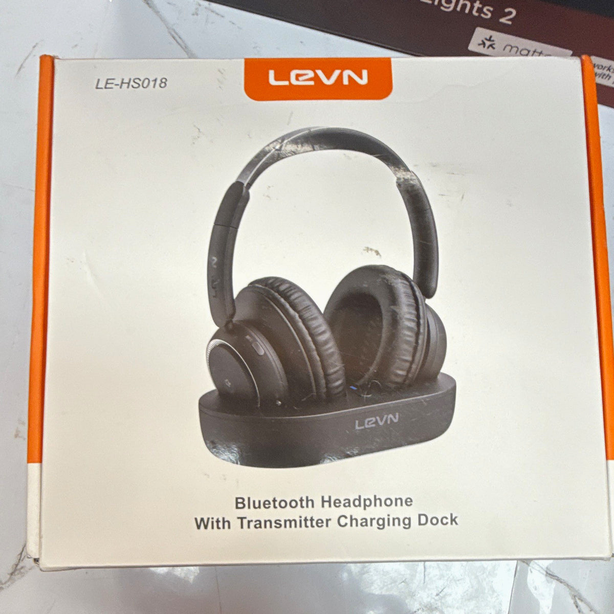 LEVN LE-HS018 Bluetooth Headphones w/ Transmitter Charging Dock